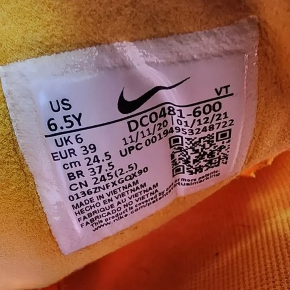 NIKE Waffle Sneakers Size 6.5 Y Youth Pink Black Orange